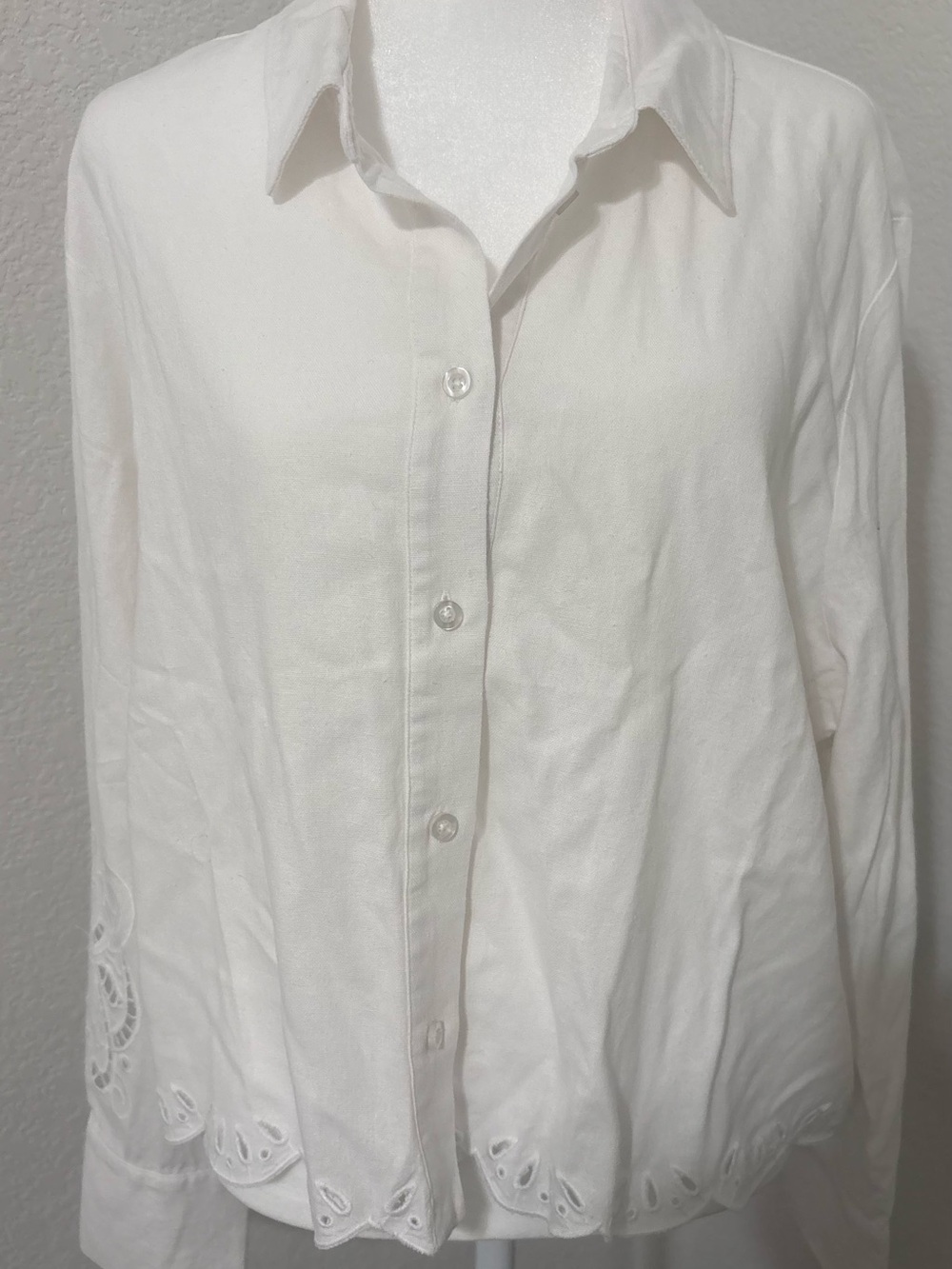 White Button-Down Eyelet Hem Shirt